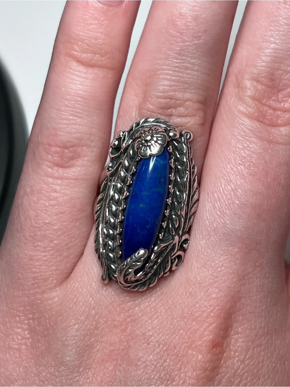 925 Sterling Silver Blue Marquise Lapis Ring Leaf Design Signed Sz 6.5-7?